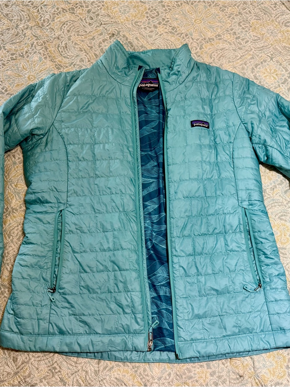 Patagonia Women's Nano Puff Light Blue Quilted Packable Jacket XL